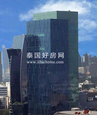 AIA Capital Center 写字楼出租 面积开始128.91～1,901.65平米 每平米1,000泰铢/月