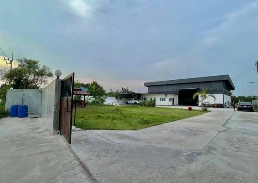 春武里府 |【黄色区】Panthong县 带工厂的土地出售 1莱 880万泰铢