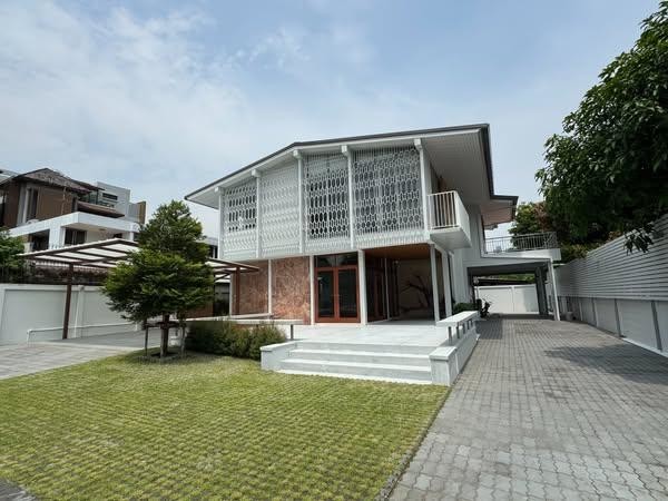 瓦他那区 | Pridi Banomyong巷 独栋别墅出租 4卧 450平米 280,000泰铢/月