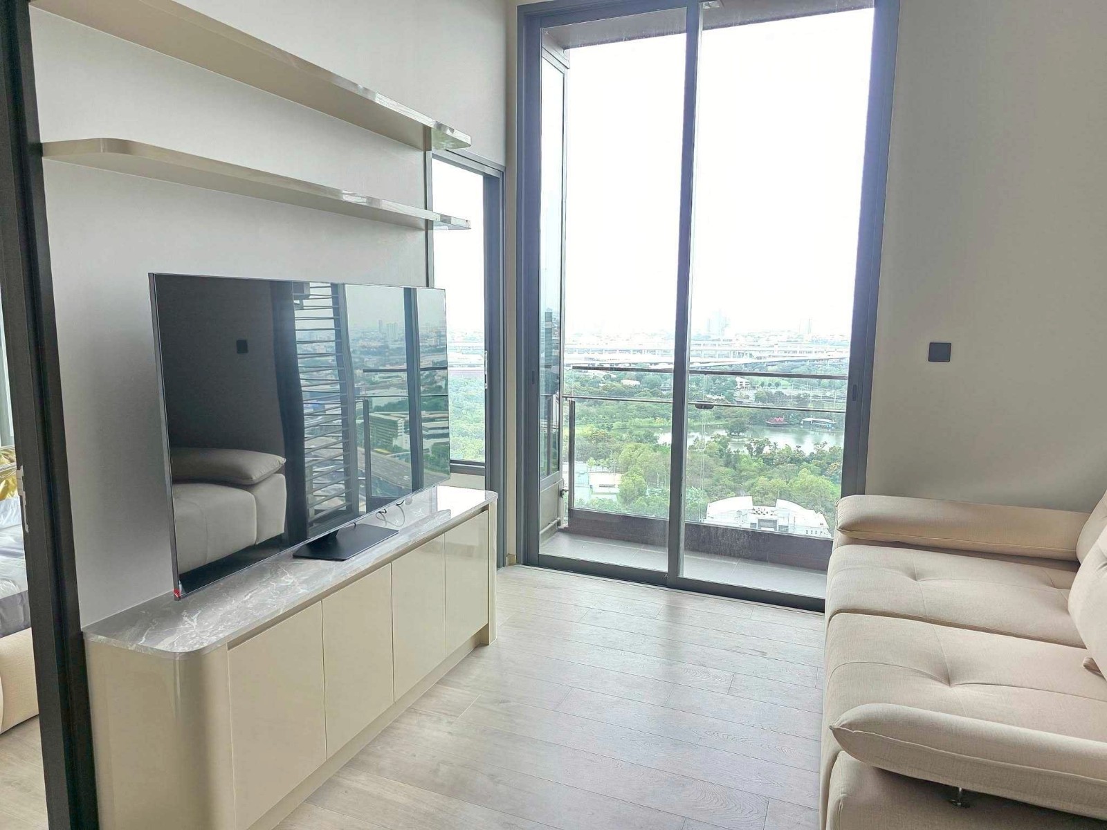 乍都节区 | The Crest park residences 公寓出租 1卧 41平米 45,000泰铢/月