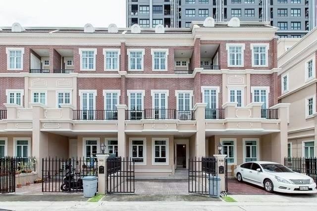 瓦他那区 | Garden Square by Sansiri 联排别墅出租 3卧 250平米 85,000泰铢/月（可养宠物）