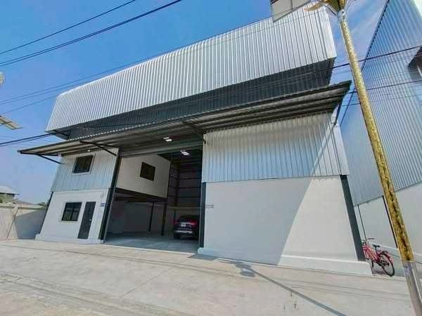 北榄府 | Lat Krabang路, 14巷 办公室+仓库出租 300平米 50,000泰铢/月