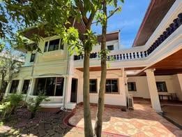 暖武里府 | Baan Maneeya Tha It 独栋别墅出租 4卧 600平米 55,000泰铢/月