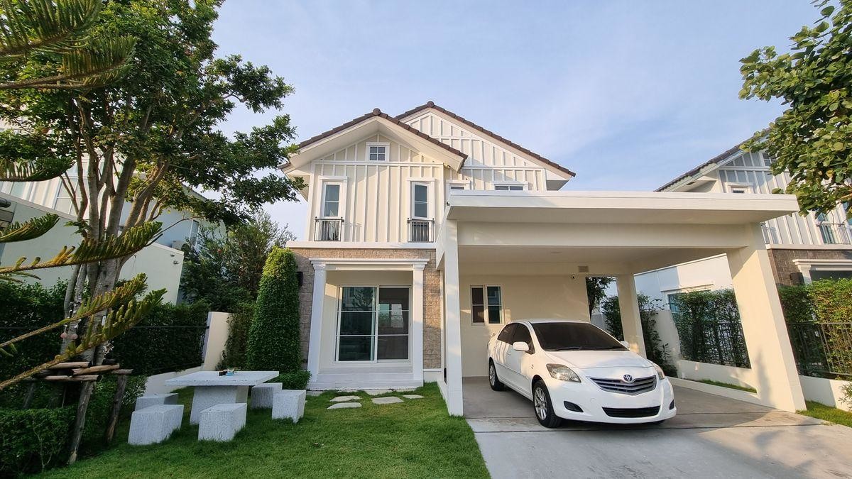 北榄府 | Villaggio Srinakarin 独栋别墅出租/售 3卧 137平米 出租45,000泰铢/月，出售720万泰铢