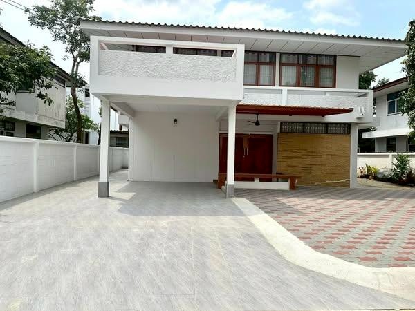 帕卡隆区 | Single house for rent  on Sukhumvit 101 独栋别墅出租 4卧 320平米 55,000泰铢/月