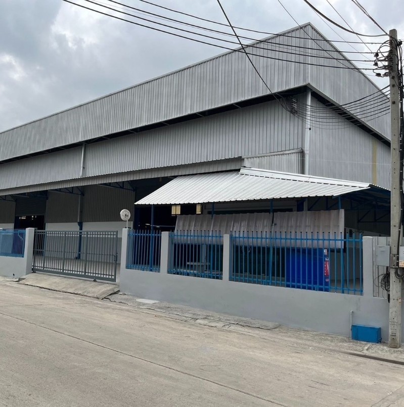 北榄府 | Bang Sao Thong县 仓库出售 1,000平米 2700万泰铢（有工厂许可证）