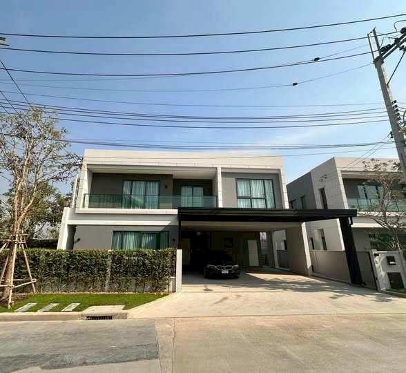 北榄府 | Centro Bangna 独栋别墅出租 4卧 300平米 150,000泰铢/月