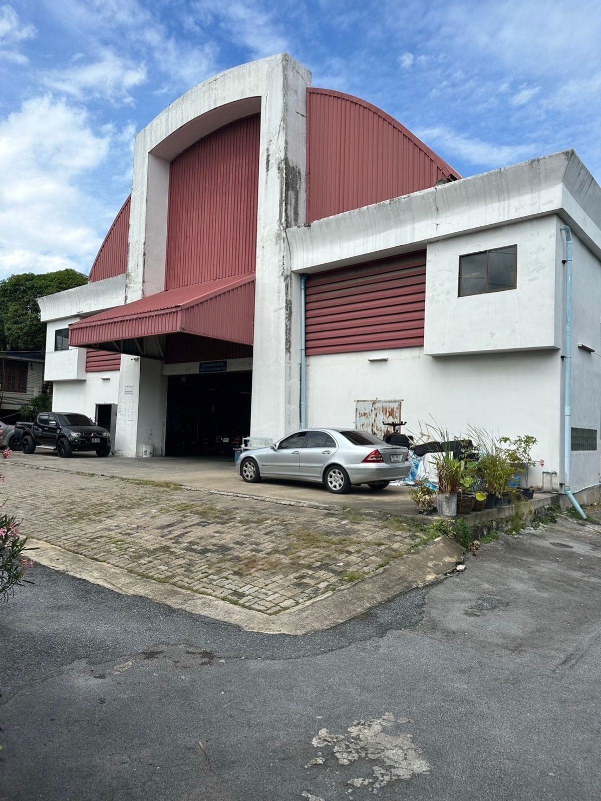 曼谷曼坤天区 | Rama 2巷 工厂仓库出租/售 3,000平米 出租450,000泰铢/月（有工厂许可证）出售120,000泰铢/平哇