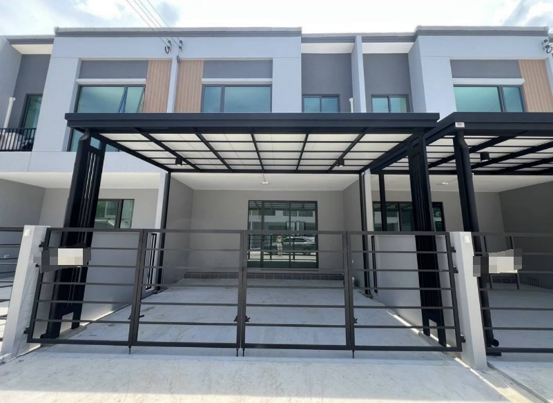 北榄府 | Pleno Sukhumvit-Bangna 2 联排别墅出租 3卧 106平米 36,000～38,000泰铢/月（可养宠物）