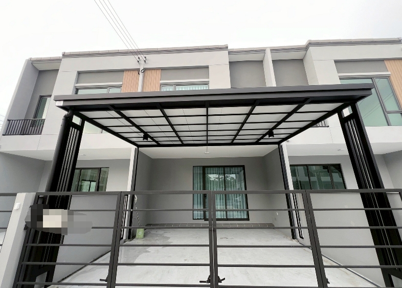 北榄府 | Pleno Sukhumvit-Bangna 2 联排别墅出租 3卧 106平米 36,000～38,000泰铢/月（可养宠物）