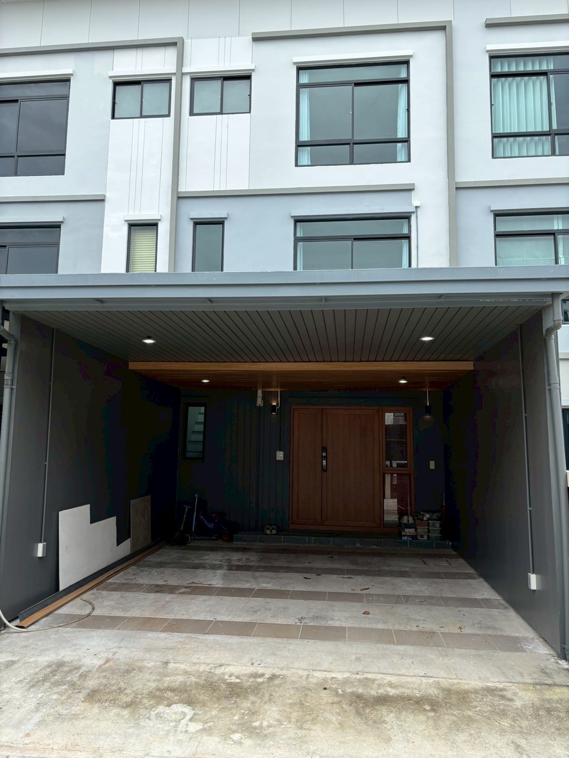 萱銮区 | Q Prime Sukhumvit 77 联排别墅出售 3卧 136平米 690万泰铢