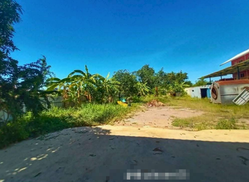 龙仔厝府 | Krathum Baen县 仓库出售 2,565平米 3500万泰铢