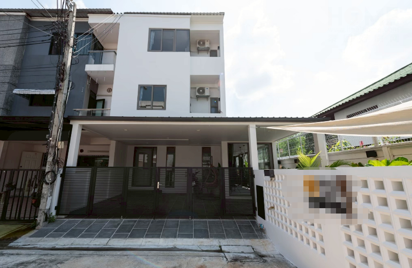 北榄府 | Sarin Wiz Sukhumvit 107 独栋别墅出租/售 3卧 154.4平米 出租60,000泰铢/月（可注册公司），出售850万泰铢