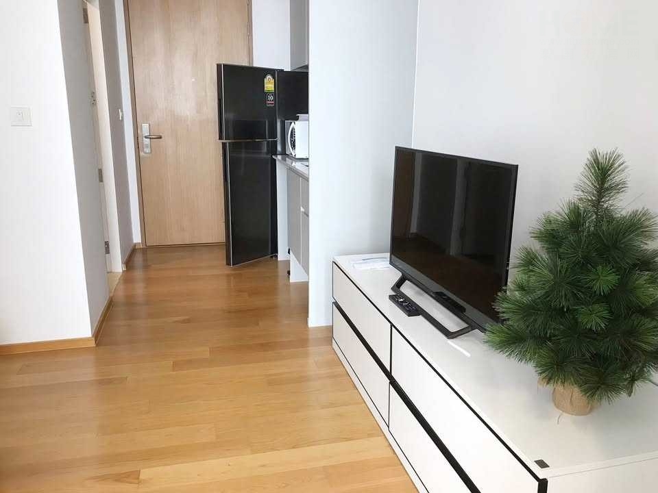 挽叻区 | NOBLE REVO Silom 公寓出租 1卧 33.8平米 23,000泰铢/月