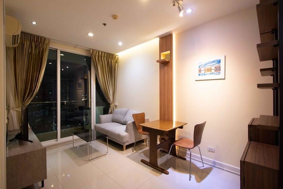 辉煌区 | TC Green Rama9 公寓出租 1卧 35平米 15,000泰铢/月