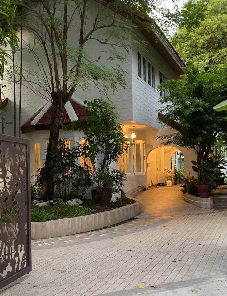 空堤区 | Sukhumvit — Onnut 豪华独栋别墅出租 4卧 460平米 140,000泰铢/月（可养宠物）