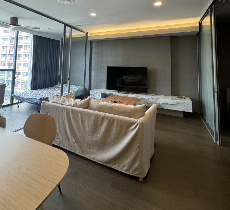 【中国业主】空堤区 | Siamese Exclusive Queens 公寓出租/售 2卧 57.4平米 出租45,000泰铢/月，出售1300万泰铢