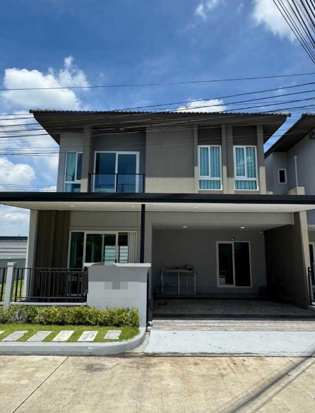 邦纳区 | Grande Pleno Mega Bangna 联排别墅出租 3卧 145平米 60,000泰铢/月