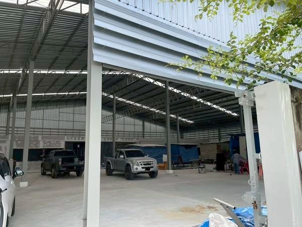 北榄府 | Theparak 8巷 到办公室仓库出租 900平米 110,000泰铢/月