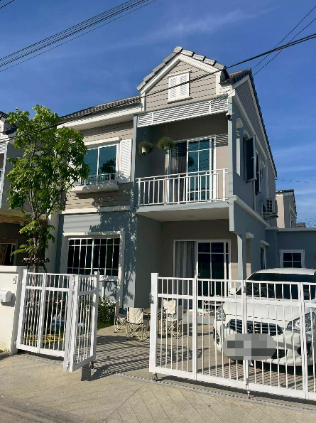 北榄府 | The Village Bangna-Wongwaen 4 联排别墅出租 3卧 140平米 39,999泰铢/月