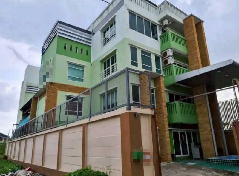 巴威区 | Onnut — Patthanakan 办公室出租 484平米 60,000泰铢/月