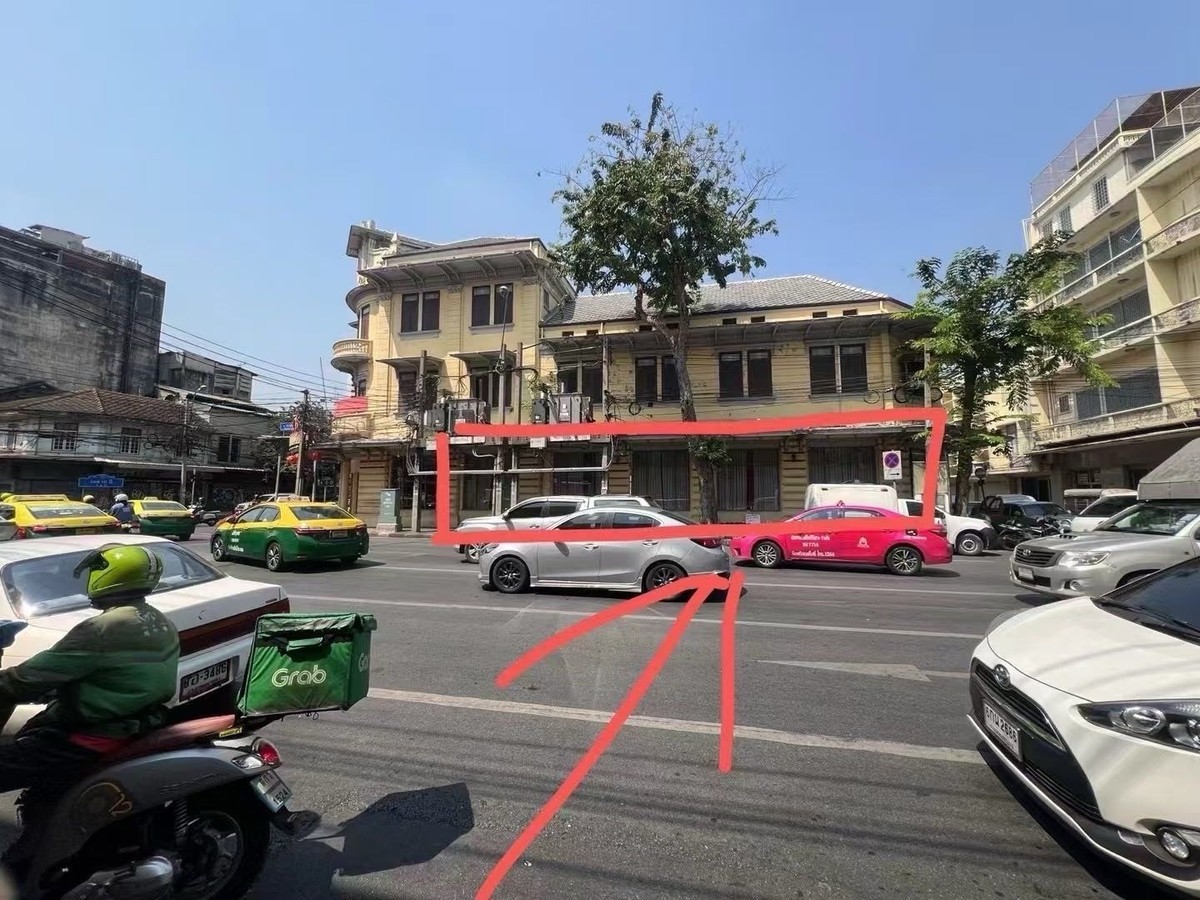 三攀他旺区 | Yaowarat（唐人街）— Chinatown区域 商铺出租 186平米 180,000泰铢/月