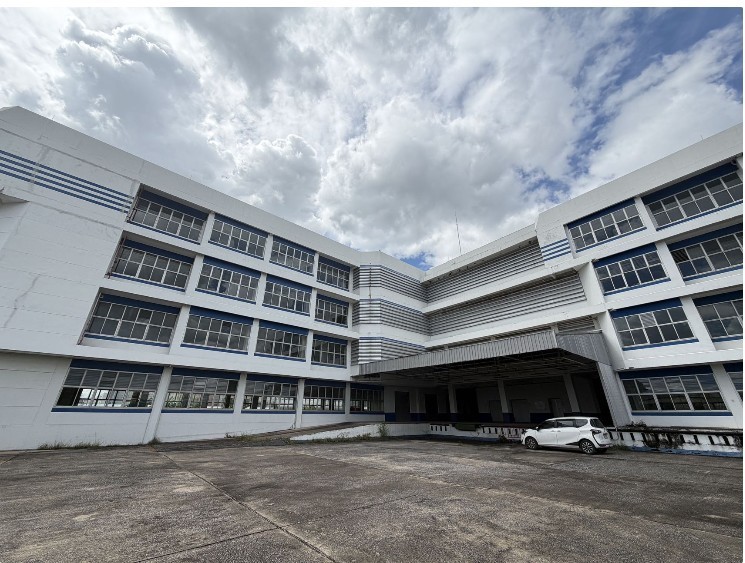 巴吞他尼府 | Bangkadi — 工业园区里私人工厂出租 8,811平米 每平米220泰铢/月