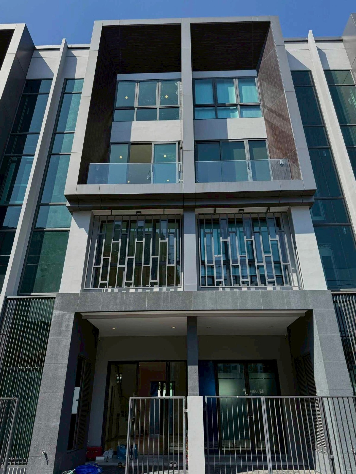 廊曼区 | Home Office Don Mueang区域 家庭办公室出租 3卧 240平米 75,000泰铢/月