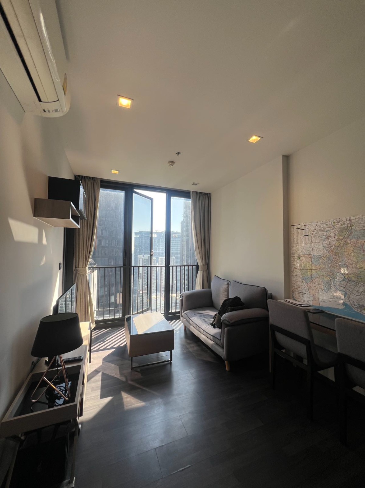 邻铃区 | The Line Asoke Ratchada 公寓出租 1卧 36平米 22,000泰铢/月