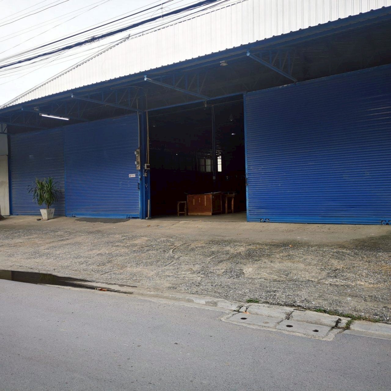 汶昆区 | Lat Phrao — Nawamin 多种面积仓库出租 20~780平米 起价2,500~120,000泰铢/月