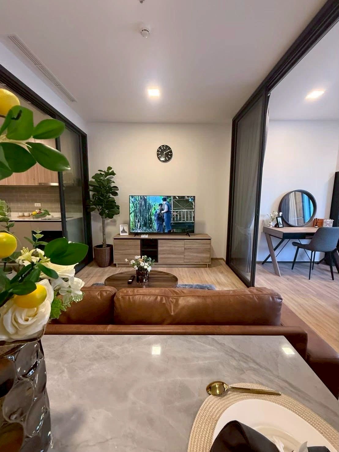 拉差贴威区 | XT Phayathai 公寓出租 1卧 42平米 24,000泰铢/月