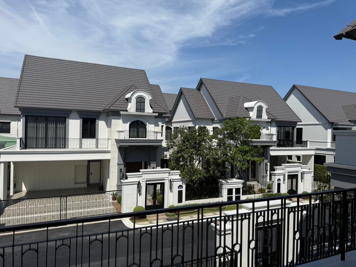 曼卿区 | Narasiri Phahol-Watcharapol 豪华独栋别墅出租 4卧 378平米 180,000泰铢/月