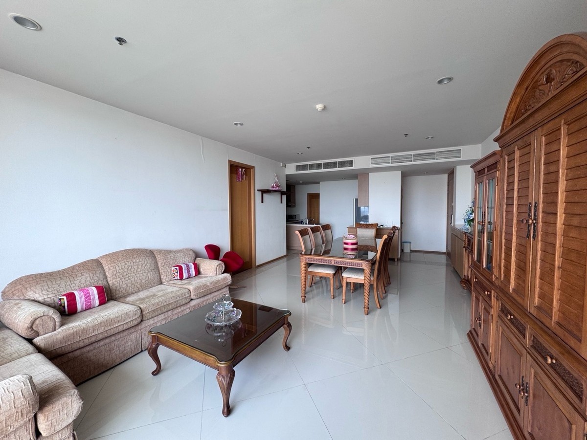 然那华区 | The Empire Place Sathorn 公寓出租 2卧 114.62平米 55,000泰铢/月