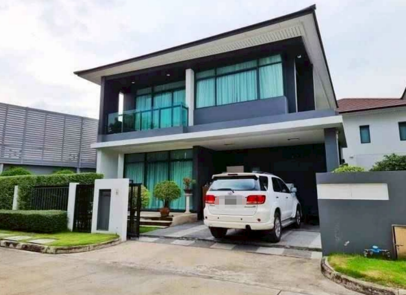 曼甲必区 | Setthasiri krungthep kreetha 1 独栋别墅出租 4卧 193平米 120,000泰铢/月