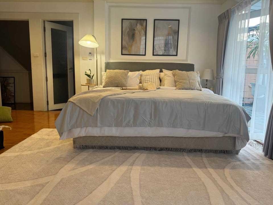 邦纳区 | Home Office，Prime Place 105 联排别墅出租 4卧 220平米 32,000泰铢/月（可养宠物）