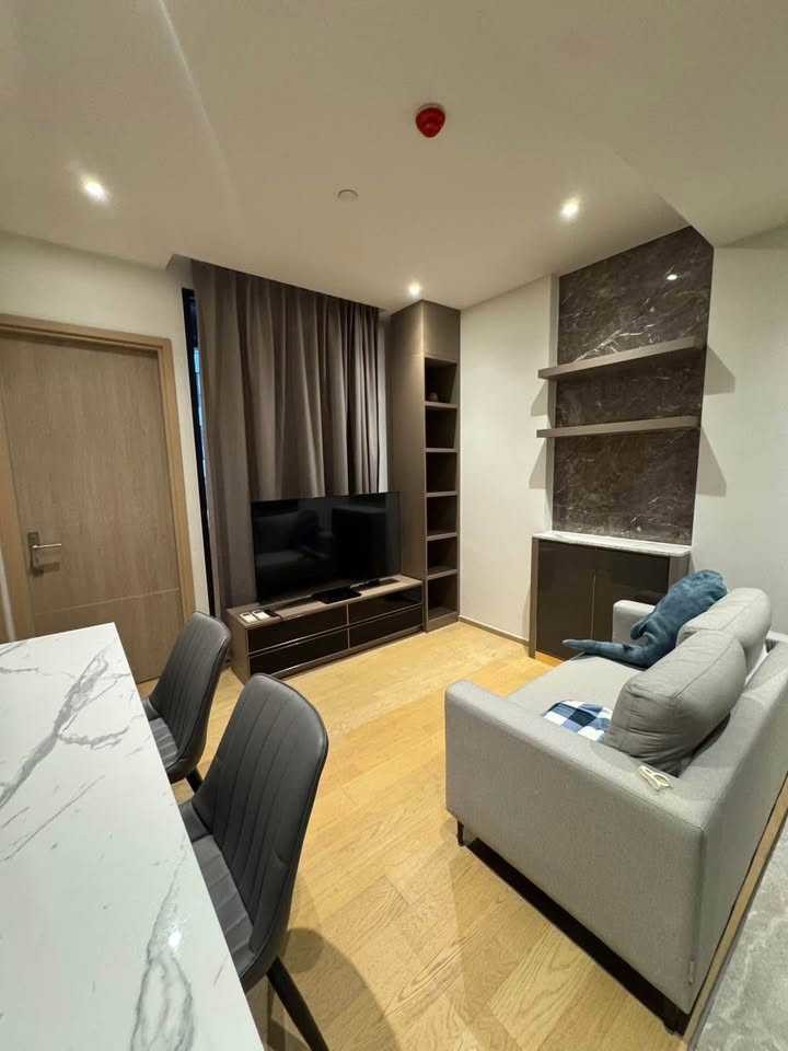 邻铃区 | Ashton Asoke-Rama 9 公寓出租 1卧 33平米 30,000泰铢/月