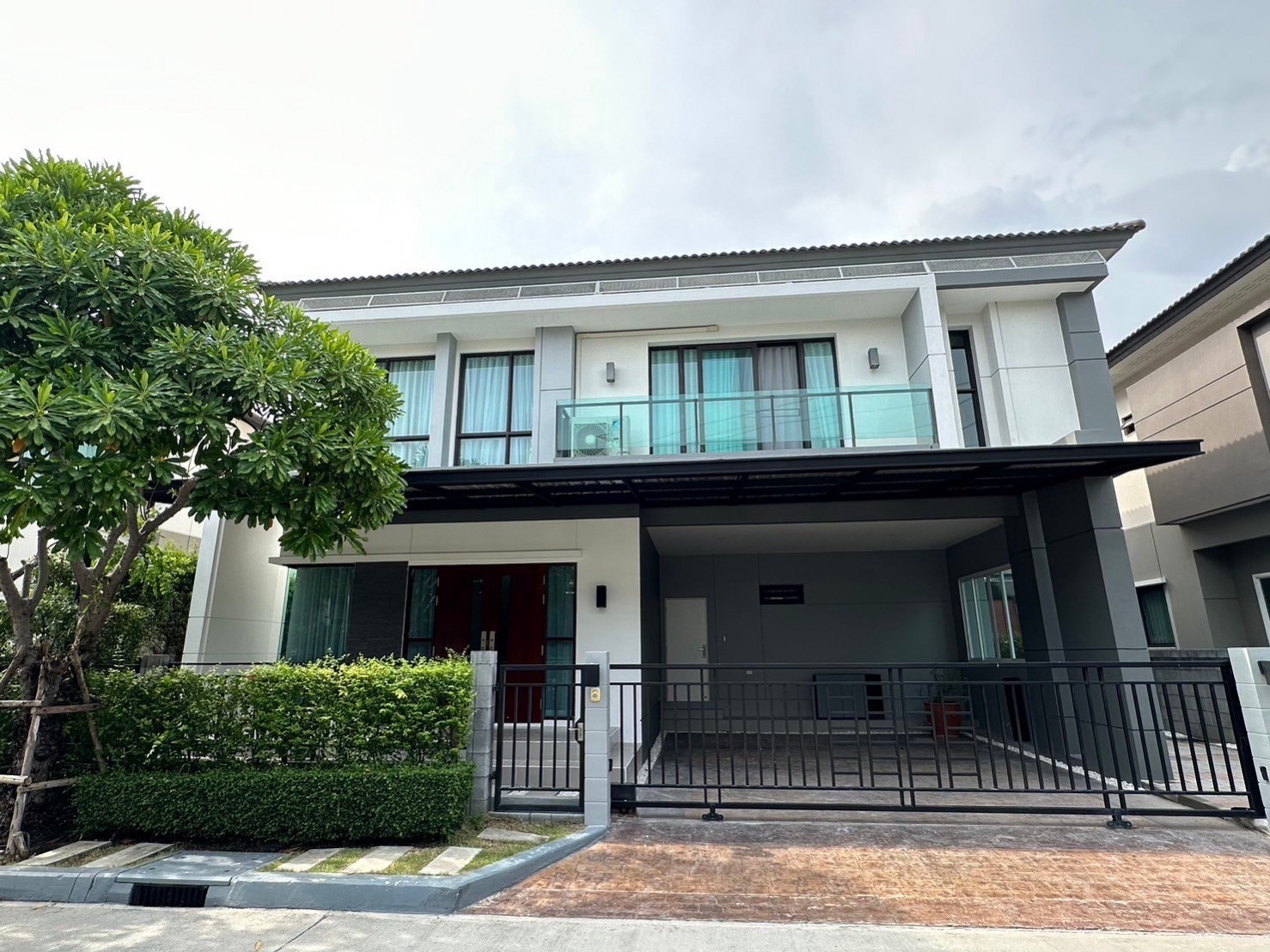 北榄府 | The City Bangna-KM.7 独栋别墅出租/售 4卧 260平米 出租68,000泰铢/月，出售1300万泰铢