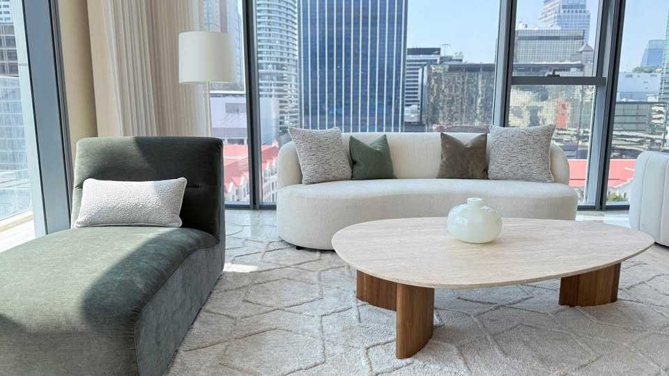 巴吞旺区 | SCOPE Langsuan 公寓出租 2卧 155平米 380,000泰铢/月