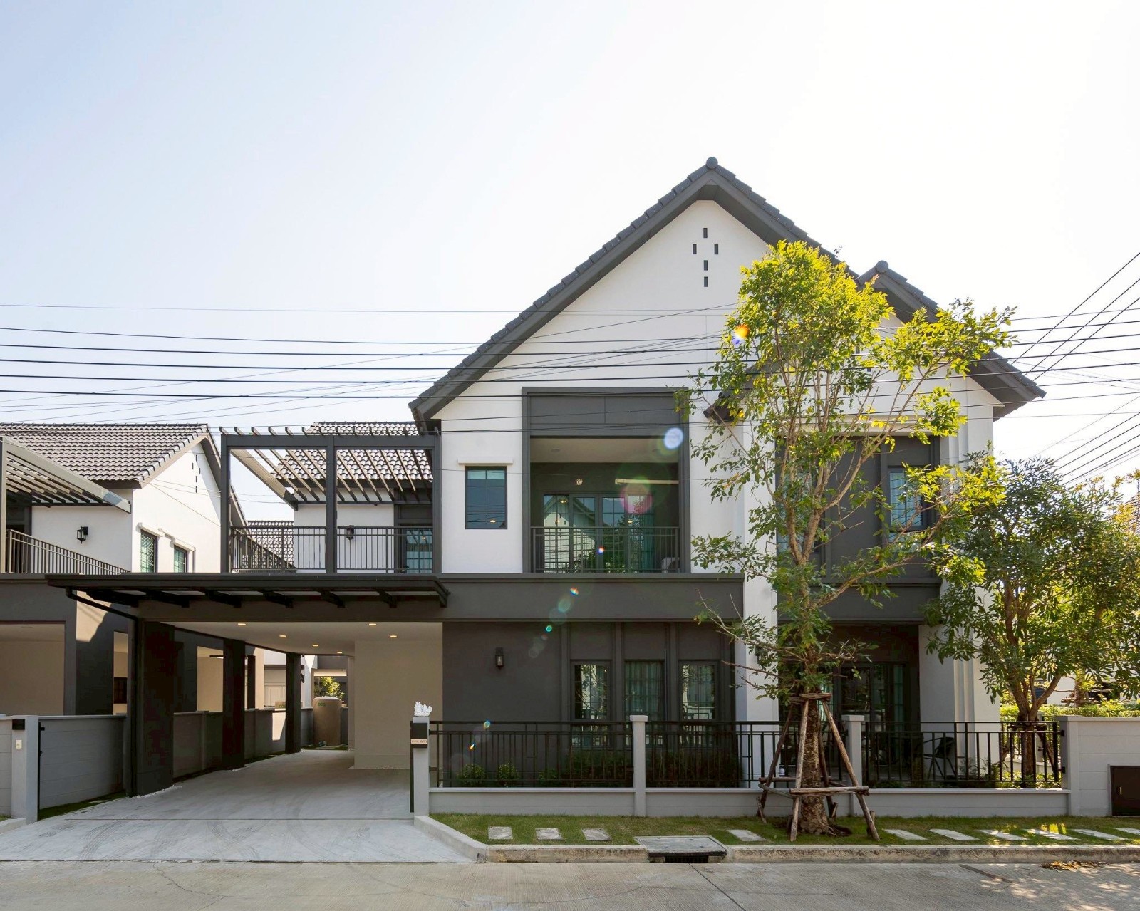 北榄府 | Centro Bangna（2期）独栋别墅出租 4卧 303平米 150,000泰铢/月