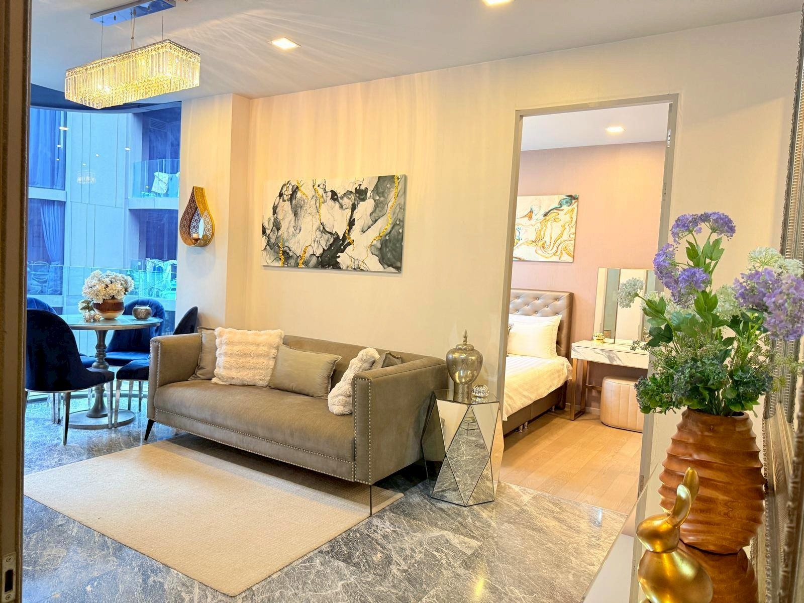 瓦他那区 | Ashton Residence 41 公寓出租 2卧 76平米 85,000泰铢/月