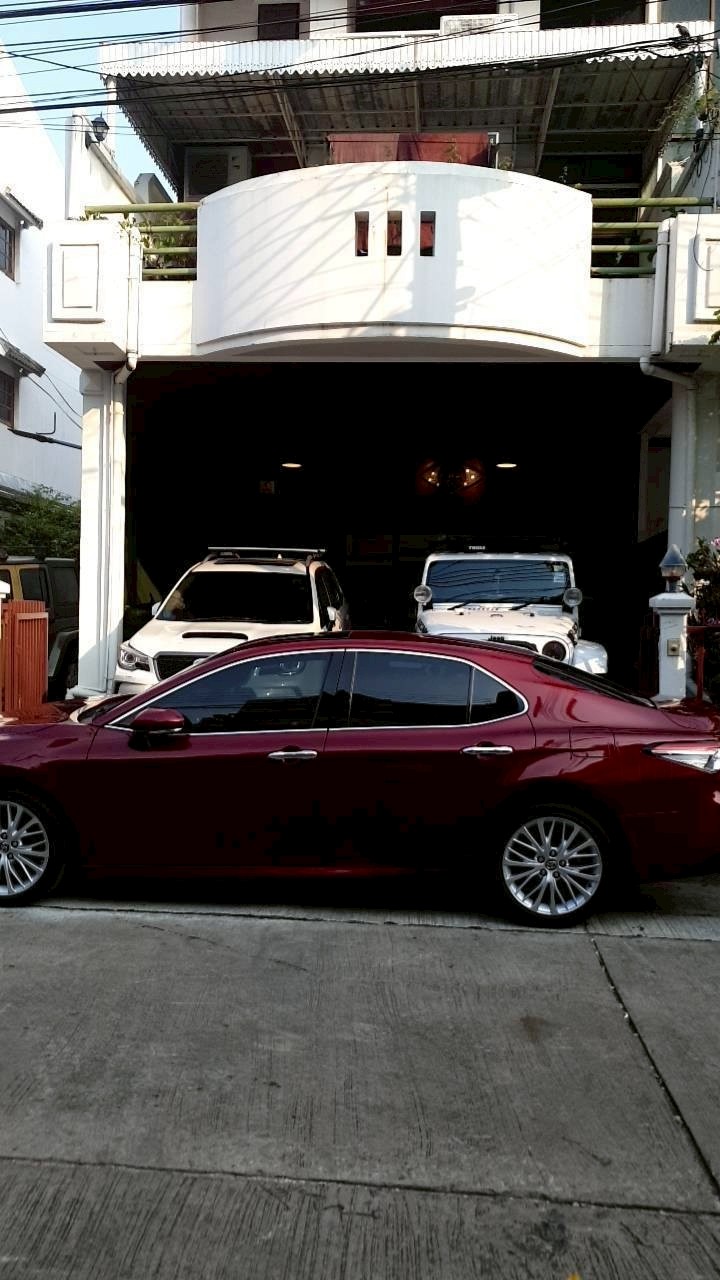 翁通郎区 | Town in Town区域 联排别墅出租 5卧 194平米 32,000泰铢/月