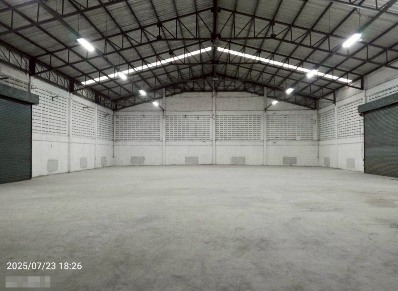 民武里区 | Ramintra, Min Buri区域 仓库出租 1,225平米 每平米110泰铢/月