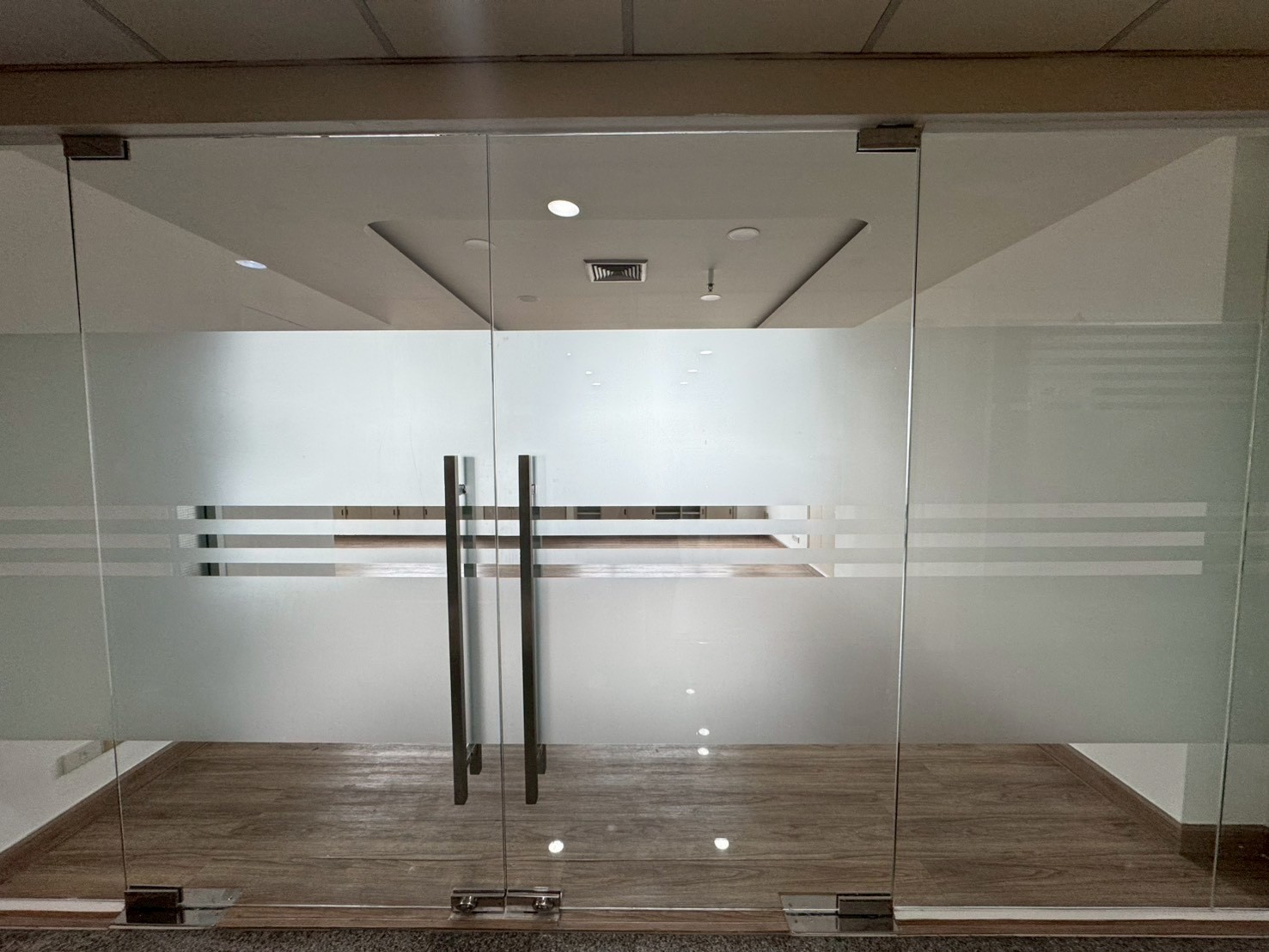 辉煌区 | Forum Tower 写字楼出租 120平米 每平米500泰铢/月