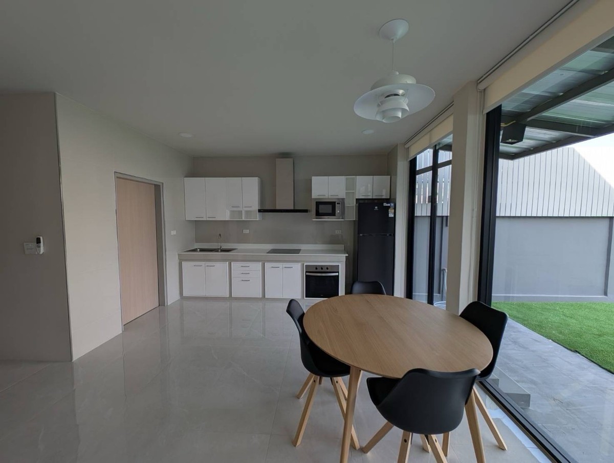 邦纳区 | LaSalle — Bangna区域 一手独栋别墅出租 4卧 240平米 70,000泰铢/月