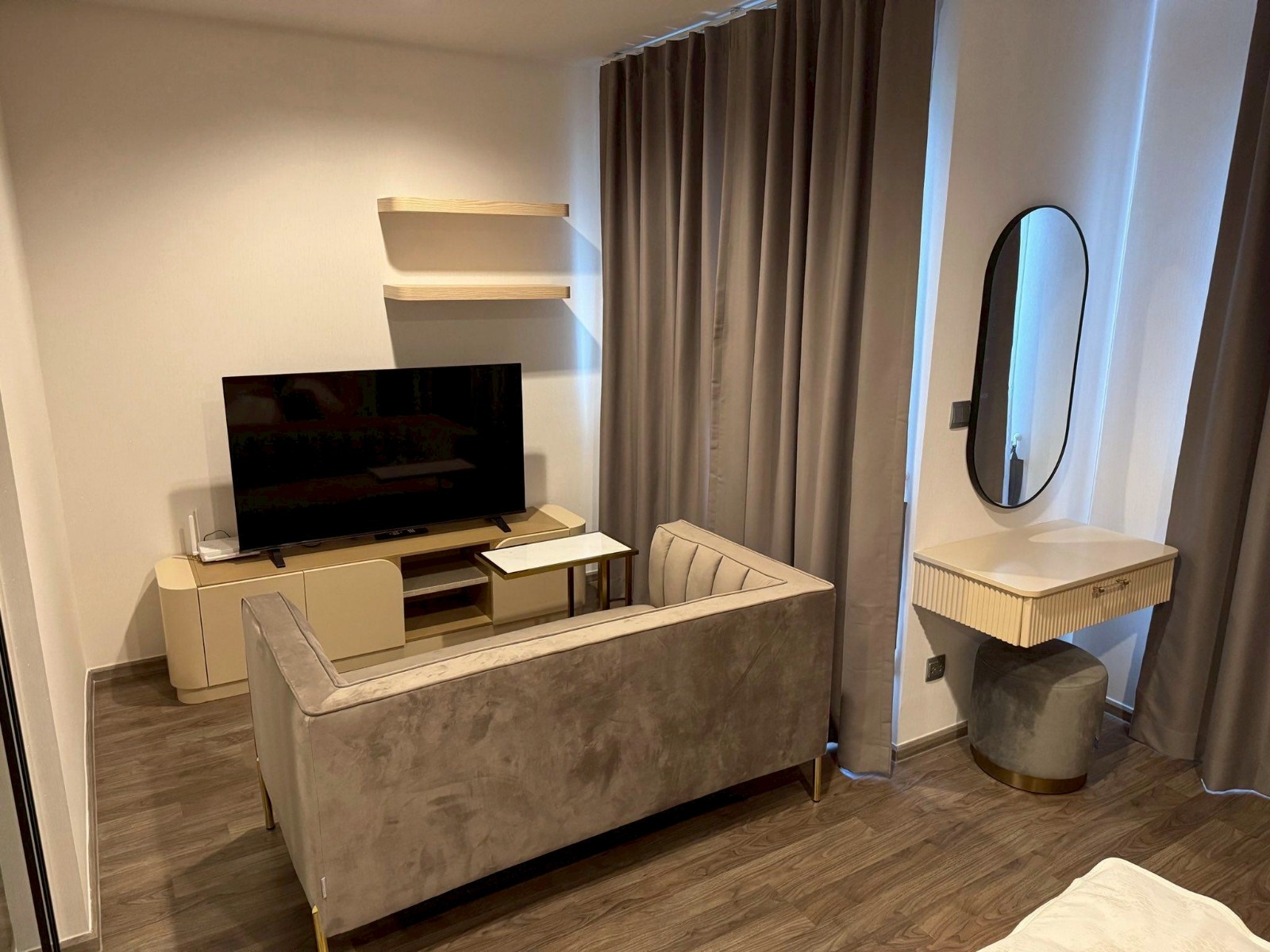 乍都节区 | Life Ladprao Valley(王者天玺) 公寓出租 单间 29平米 17,500泰铢/月