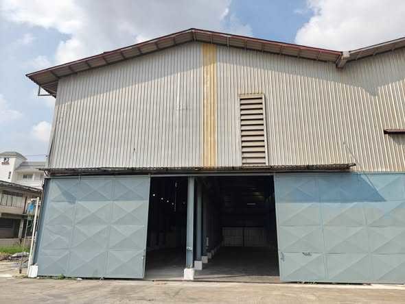 龙仔厝府 | Omnoi — Sai 5区域 仓库出租 575平米 42,000泰铢/月