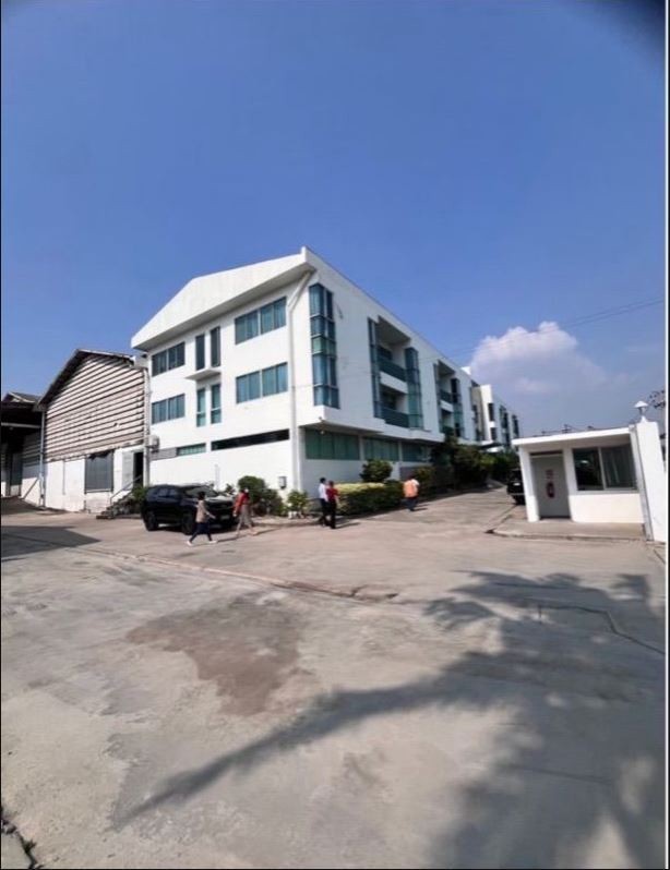 北榄府 | Theparak - Bang Phli地段 工厂出售 3,000平米 1.52亿泰铢