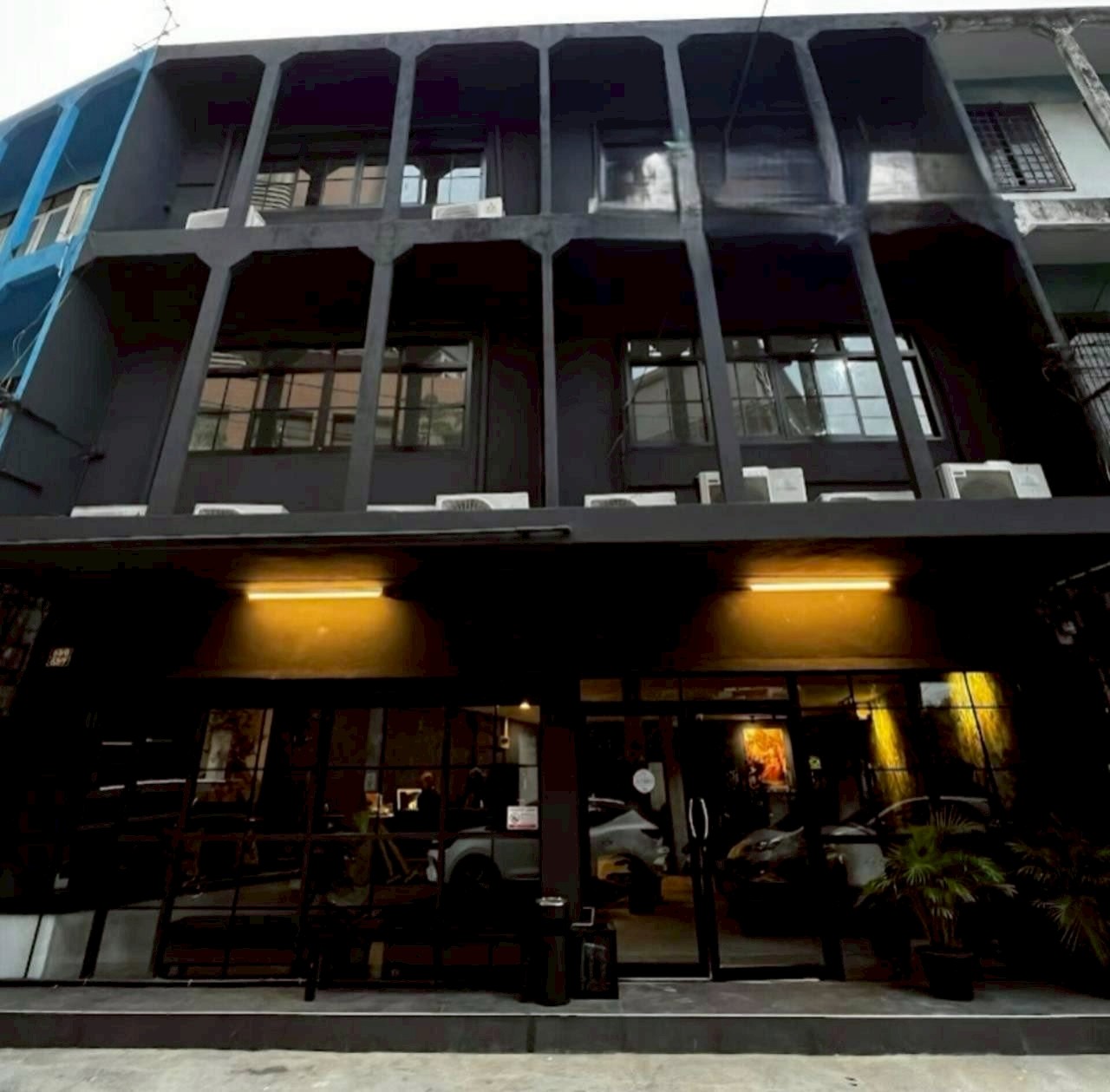 乍都节区 | Laphrao — Phahonyothin地段 商业出租 3层楼 500平米 120,000泰铢/月