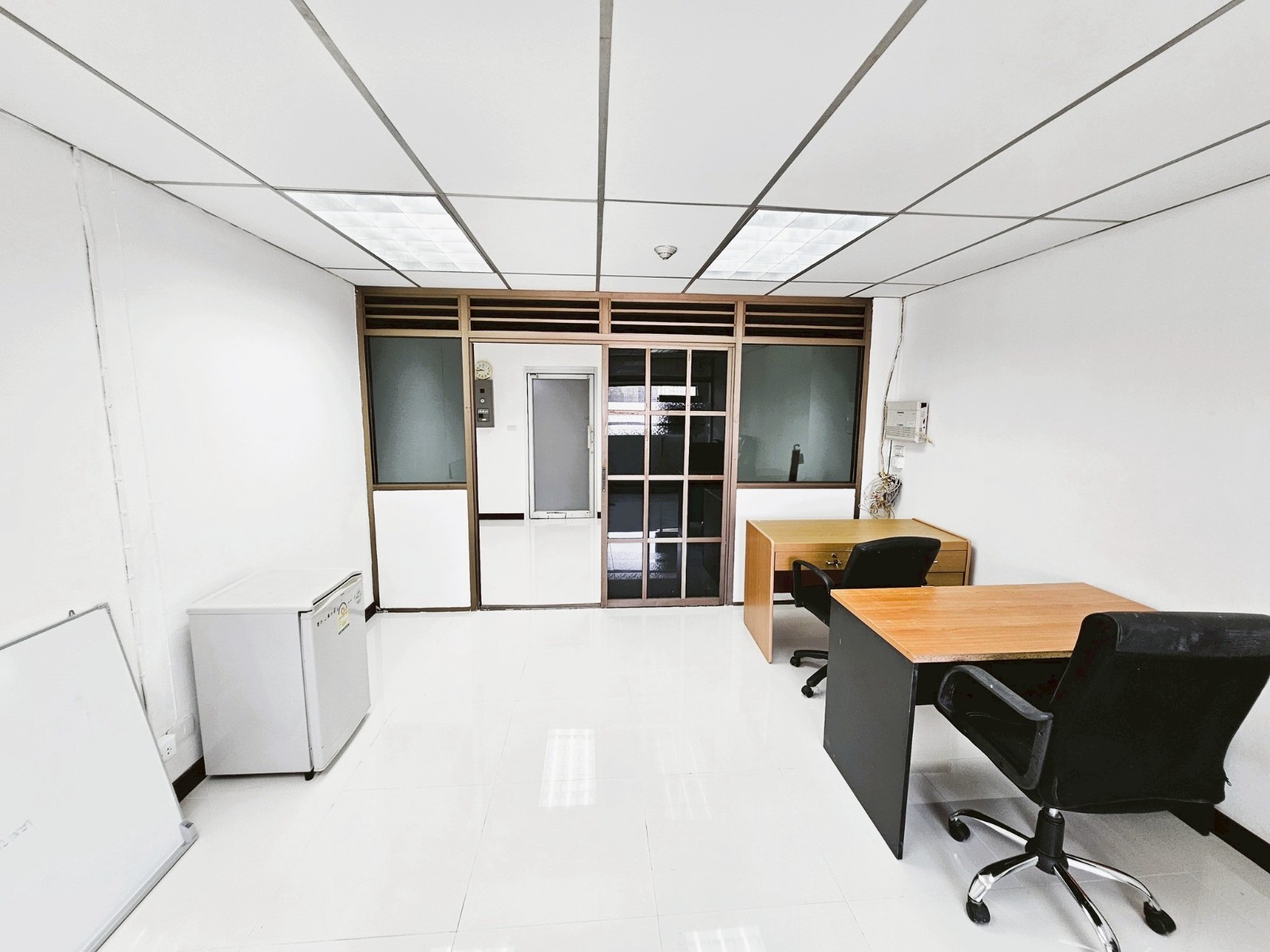 挽叻区 | ITF Silom Palace 办公室出租 开间 40平米 20,000泰铢/月（可注册公司）