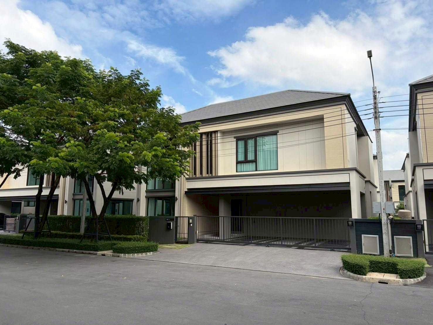 北榄府 | VIVALDI Bangna 独栋别墅出租 4卧 328平米 172,000泰铢/月